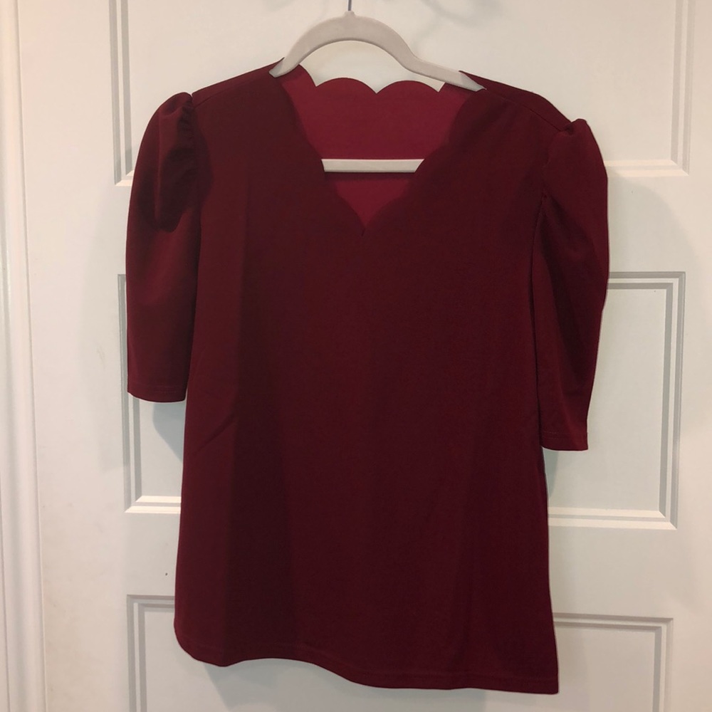 Blouse never worn!
